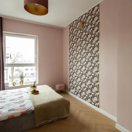Nowy Apartment Przy Placu Szembeka Warsaw Exterior photo